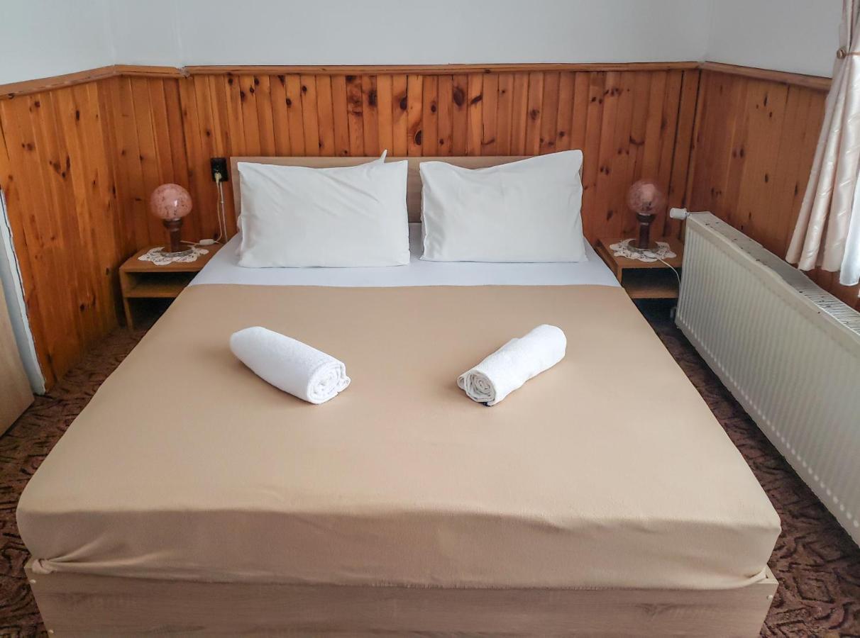 Guest Rooms- Klepalski House ボロヴェッツ エクステリア 写真